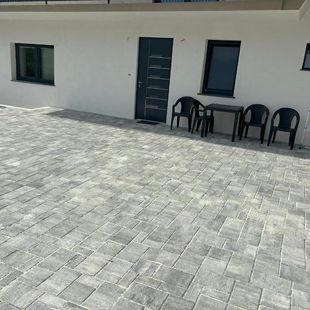 Livan Apartment Tolmin Esterno foto